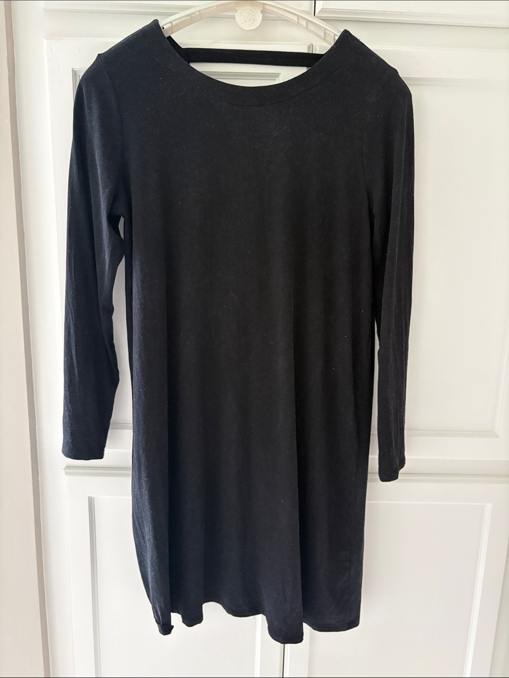 Eileen Fisher V-Back Long Sleeve Classic Knit Sheath Dress Size M